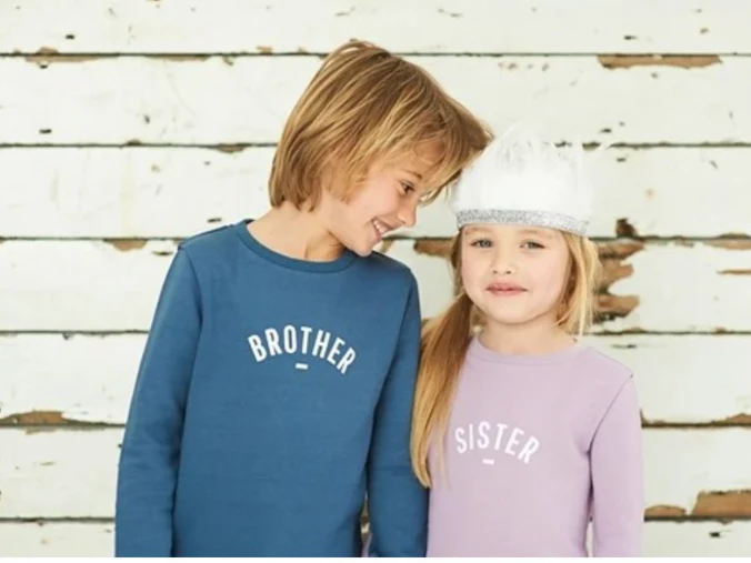 Bob & Blossom Sister Oversized Sweatshirt - Image 8