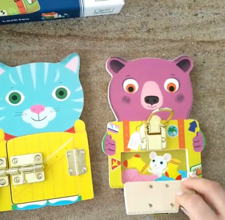 Djeco Locktou Locking/Unlocking Wooden Skill Boards - Image 5