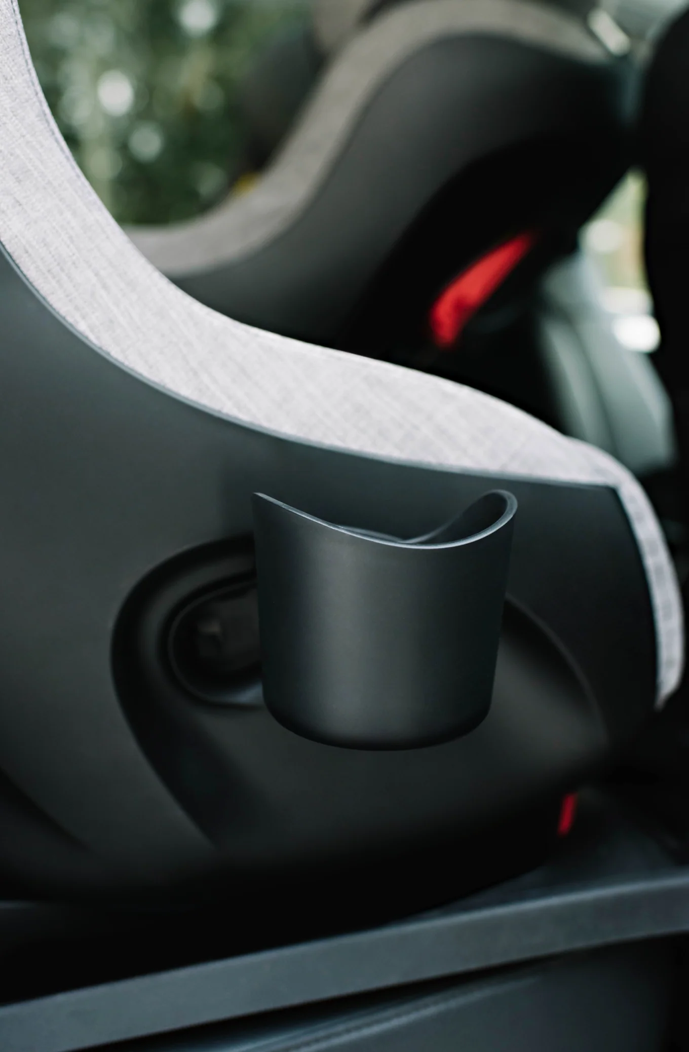 Clek Foonf Convertible Car Seat - Image 8