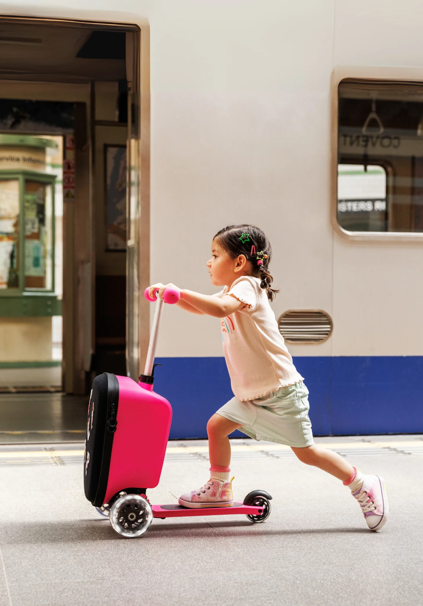 Micro Scooter Luggage Junior LED Patch & Play - Image 17