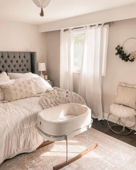 Monte Design Rockwell Bassinet - Floor Model - Image 5