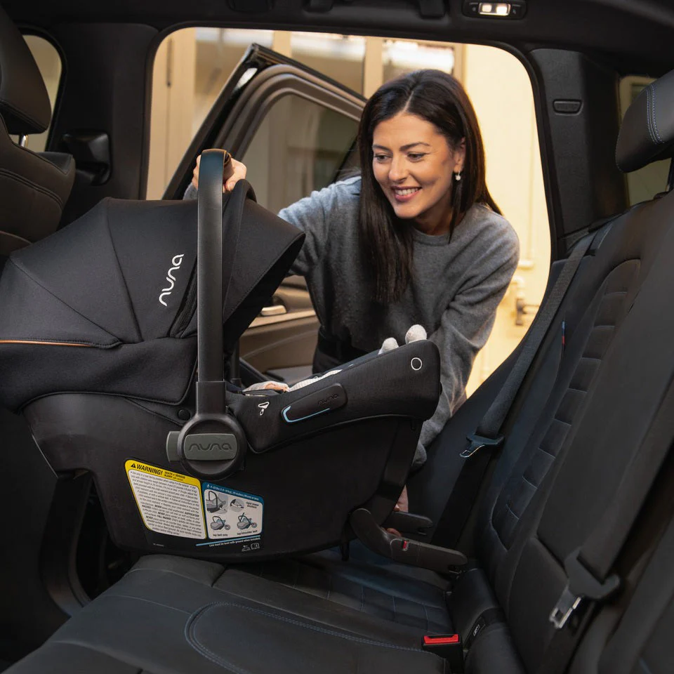 Nuna TRVL LX Stroller + PIPA Urbn Travel System - Image 12