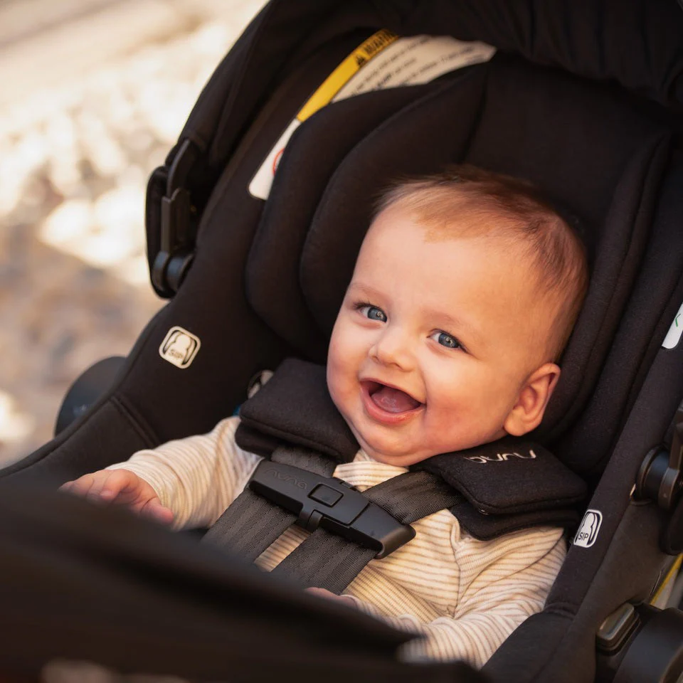 Nuna TRVL LX Stroller + PIPA Urbn Travel System - Image 18