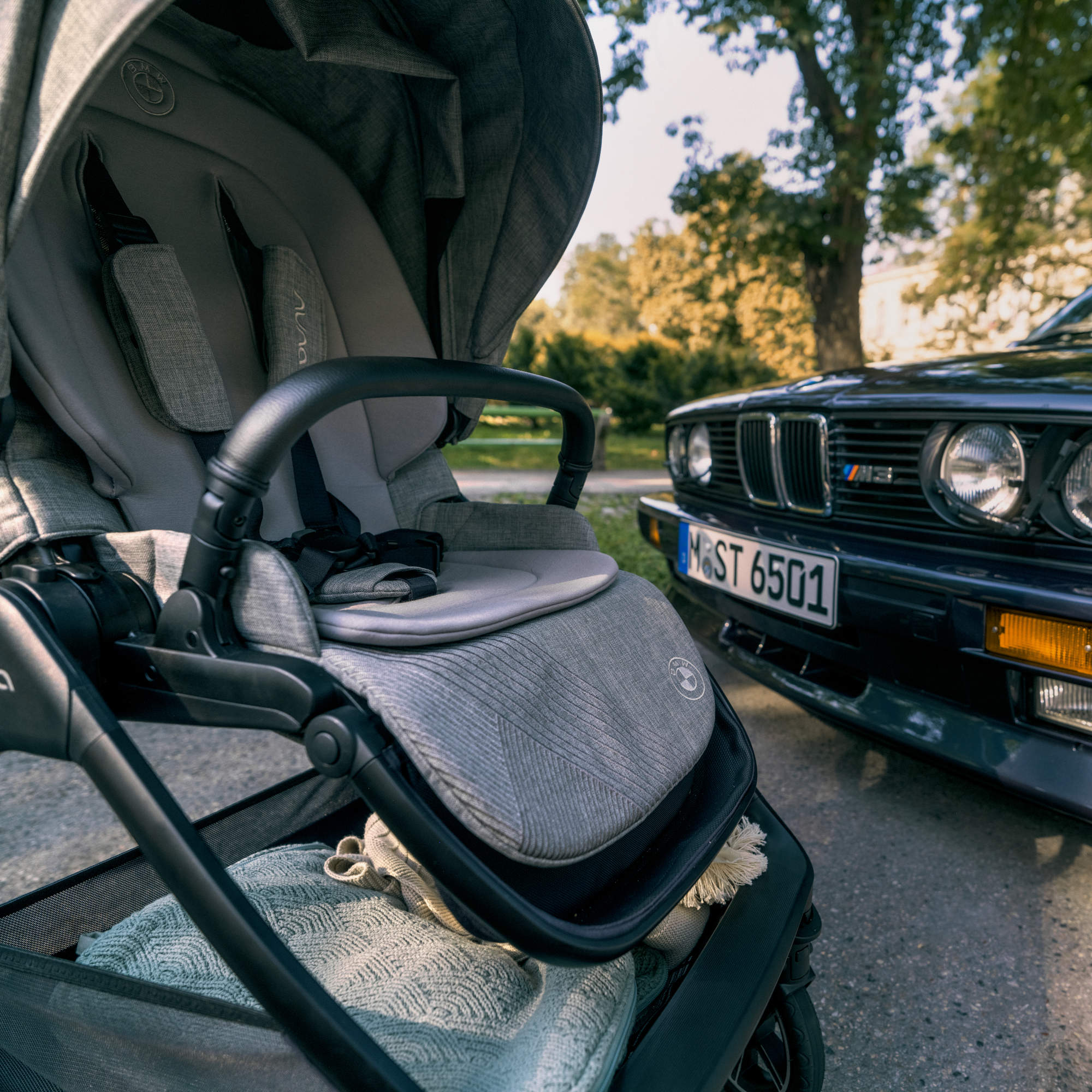 Nuna x BMW TRIV Next Stroller - Image 15