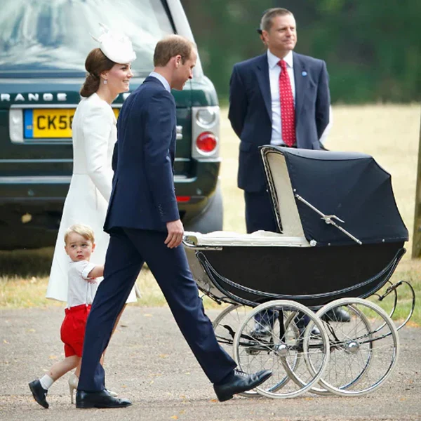 Silver Cross Wave 3 Complete Single to Double Stroller w/ Bassinet & Tandem Seat - Image 26