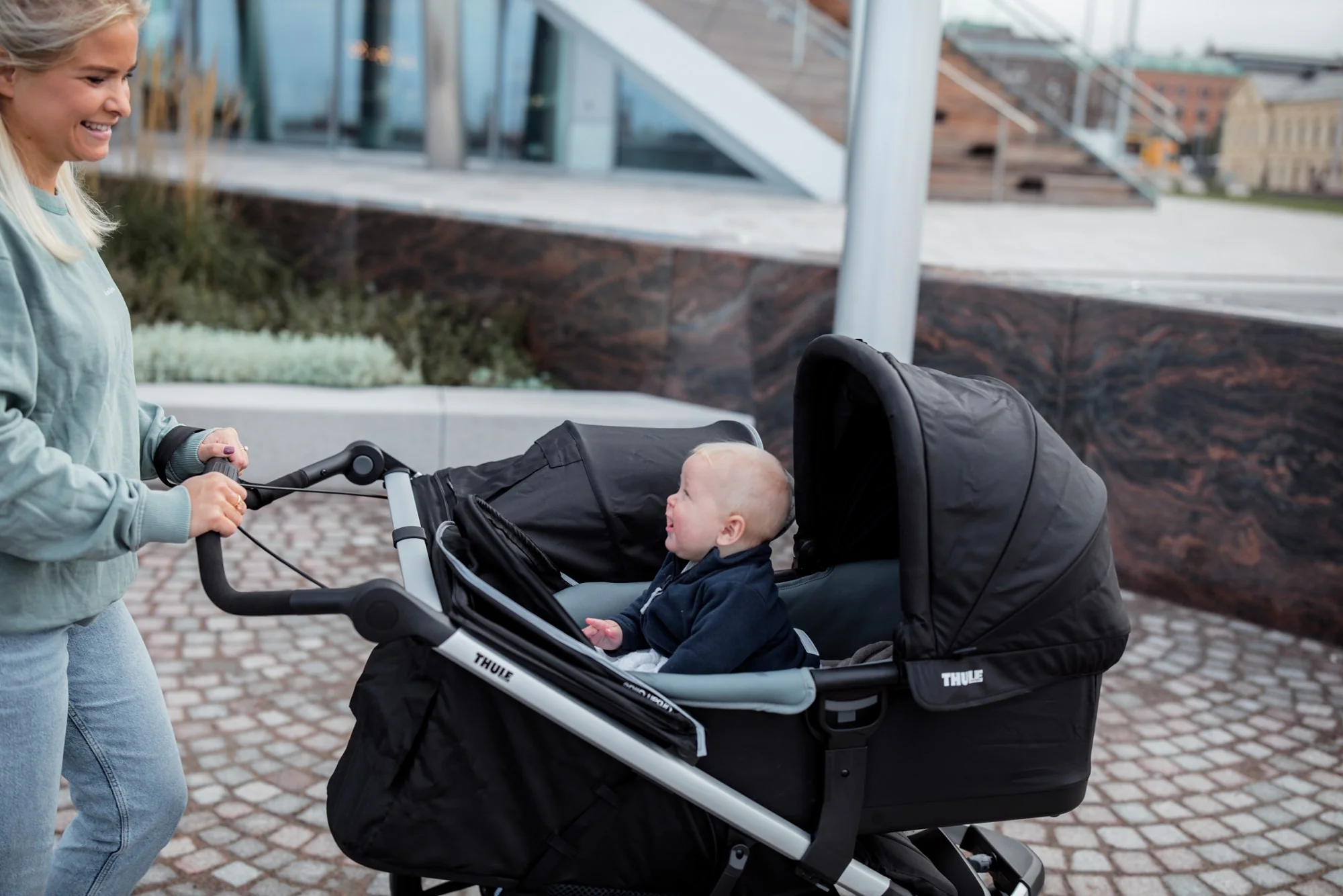 Thule Urban Glide Bassinet - Urban 3 - Image 16